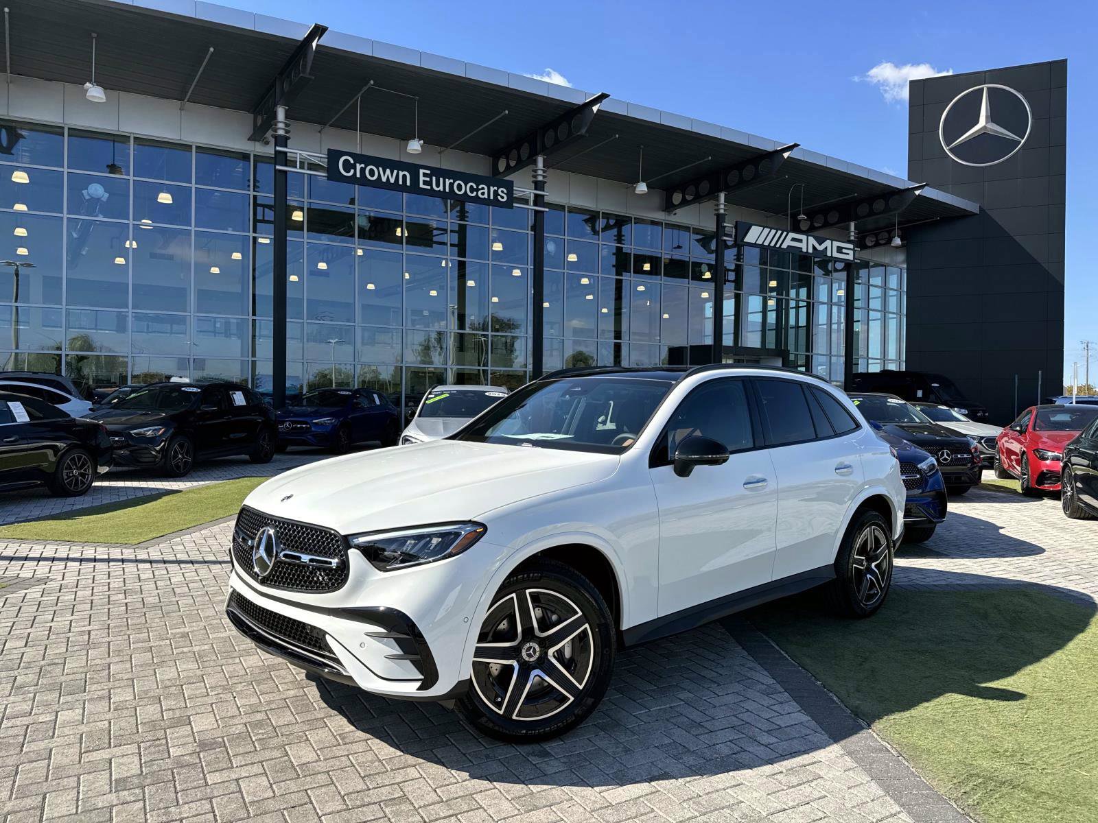 2026 Mercedes-Benz GLC Base's photo
