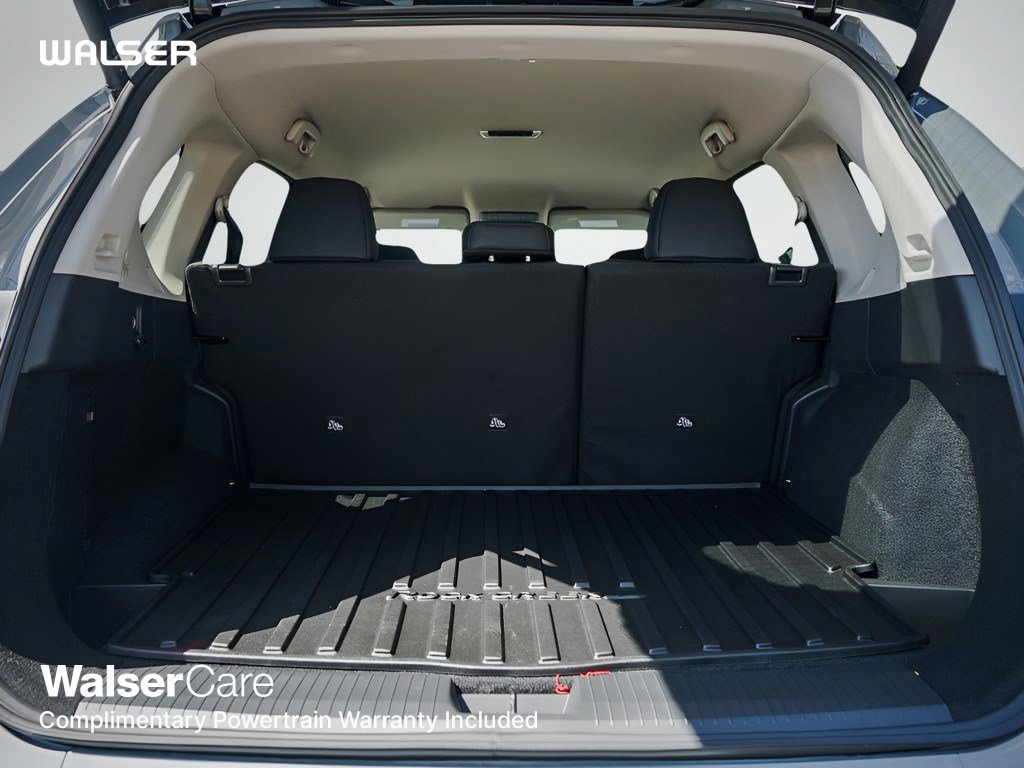 2026 Nissan Rogue SV photo 6