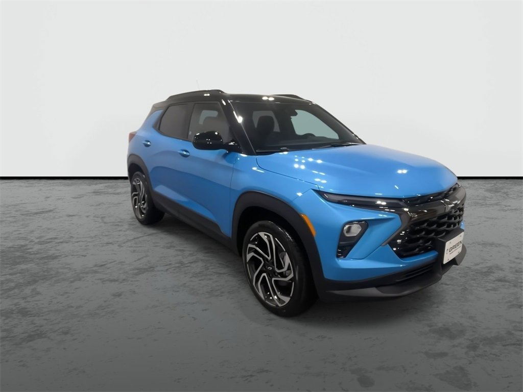2025 Chevrolet Trailblazer RS photo 2