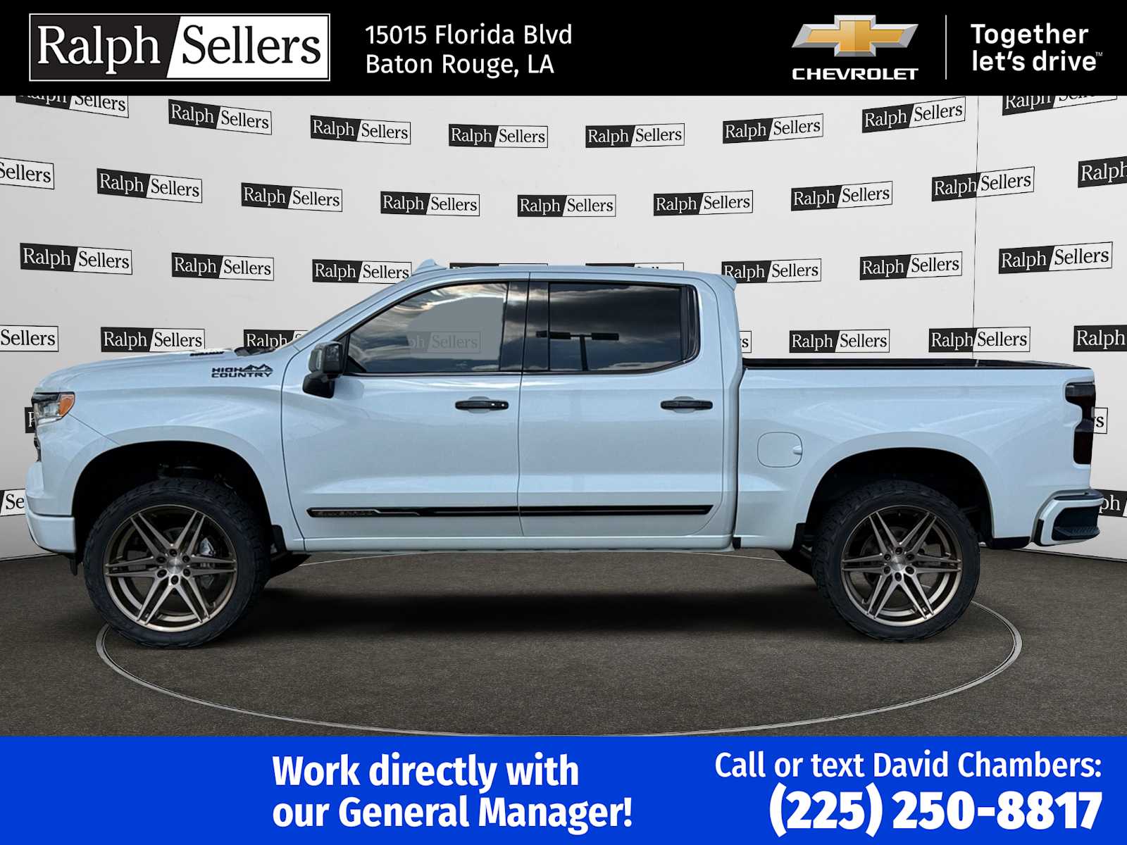 2022 Chevrolet Silverado 1500 High Country photo 3