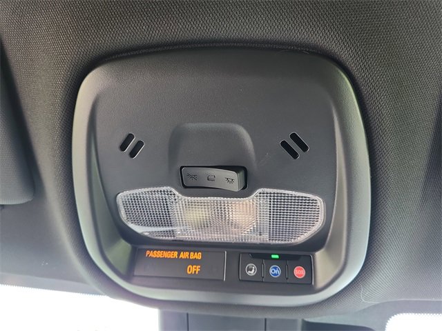 2025 Buick Envista ST photo 30