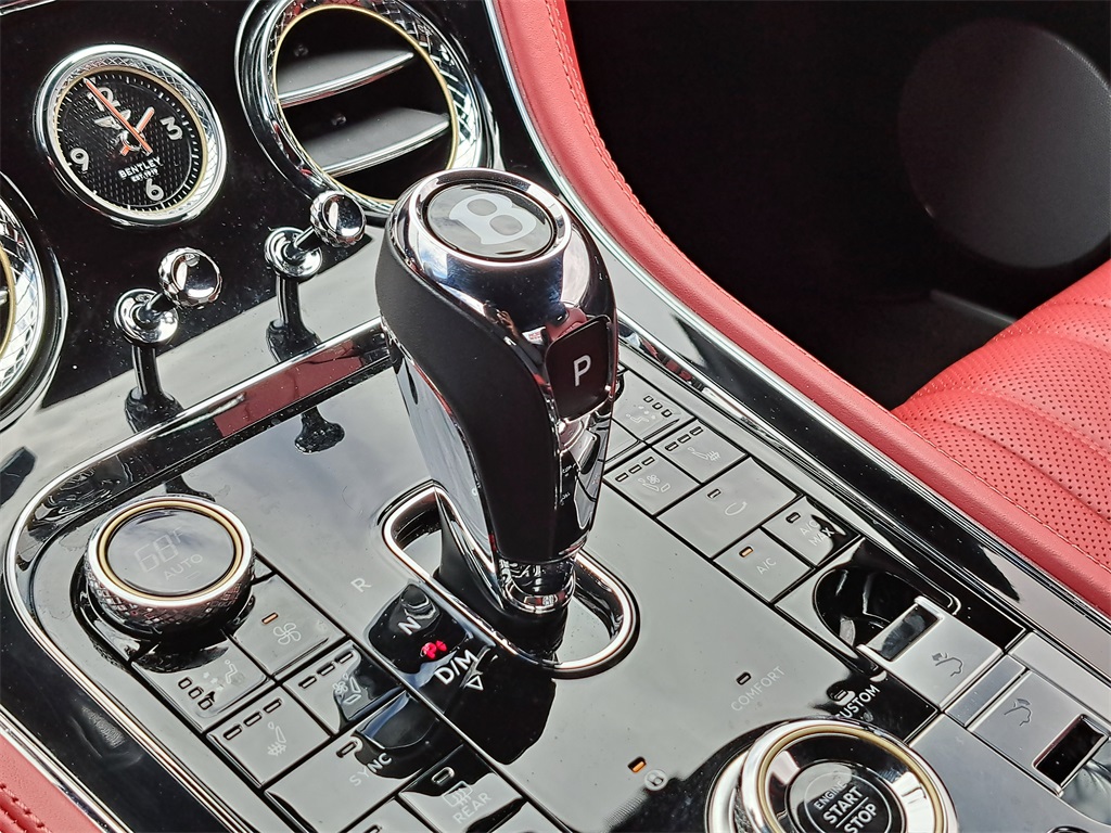 2020 Bentley Continental GT V8 photo 32