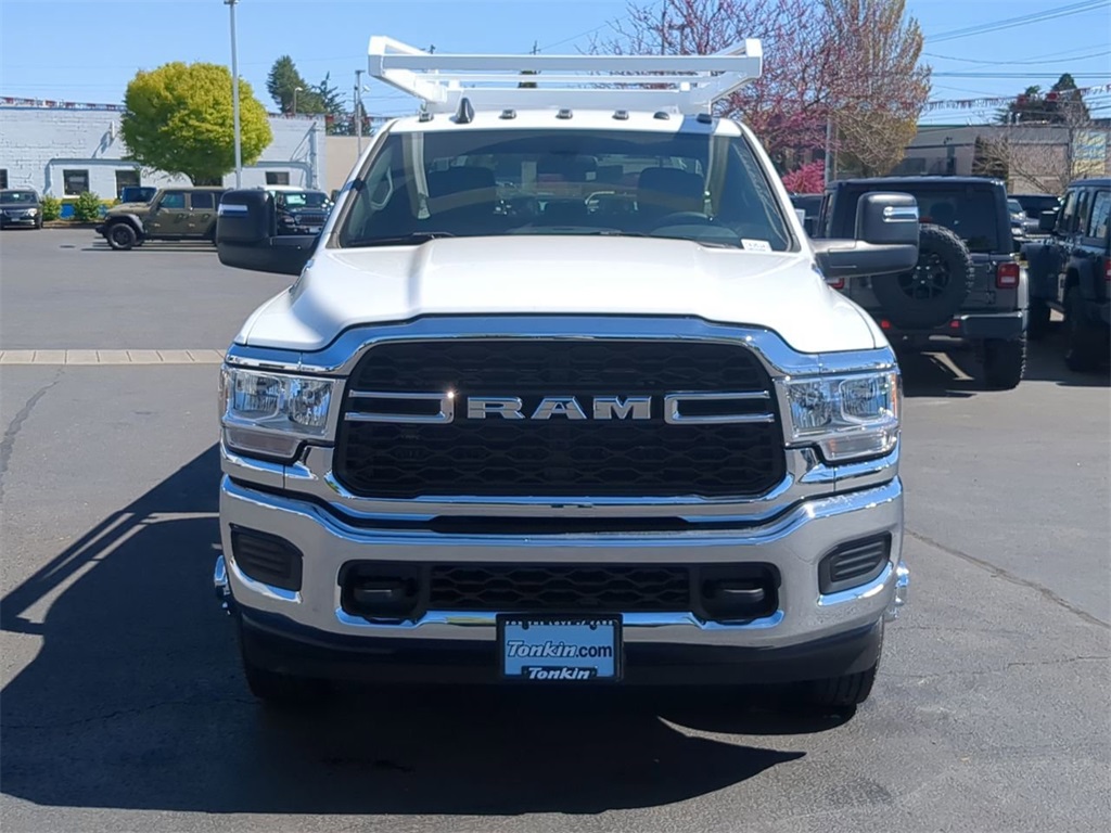 2024 Ram 3500 Tradesman photo 7