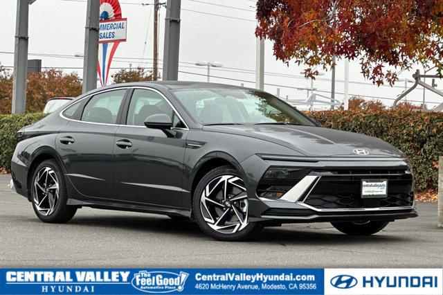 2026 Hyundai Sonata SEL's photo
