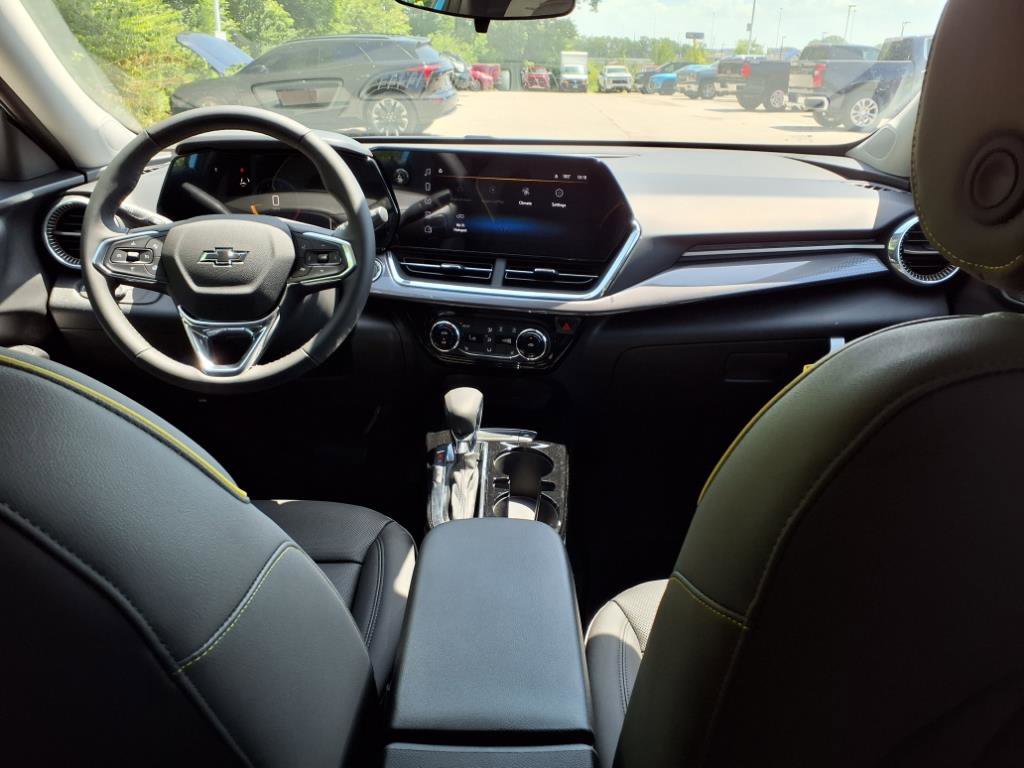 2025 Chevrolet Trax ACTIV photo 6