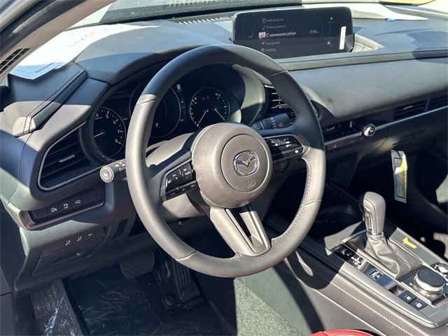 2026 Mazda CX-30 2.5 S Carbon photo 2