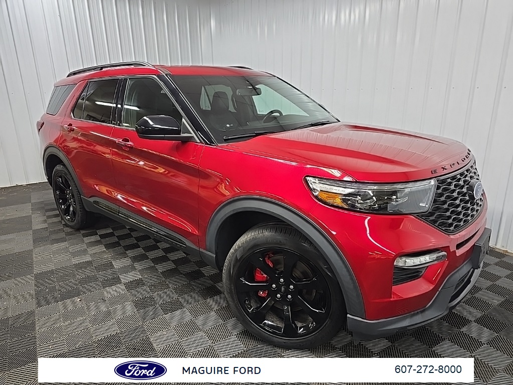 2022 Ford Explorer ST photo 8