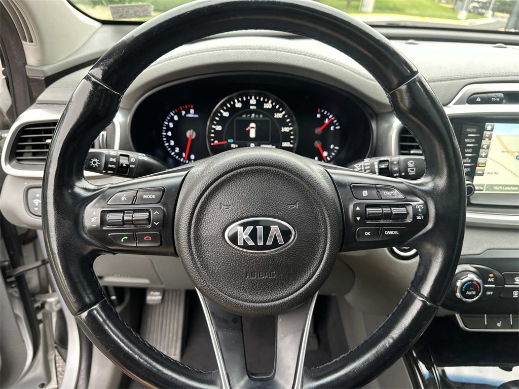 2016 Kia Sorento EX photo 20