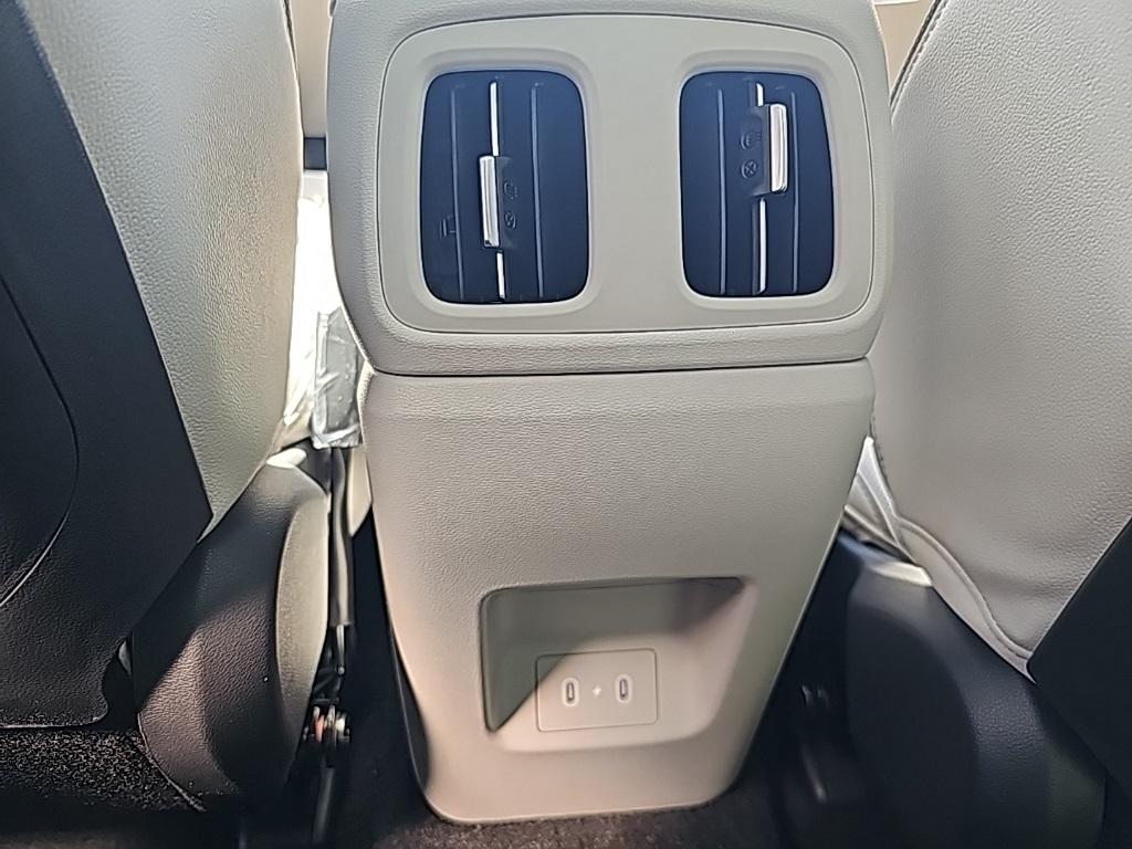 2025 Hyundai Tucson Limited photo 31