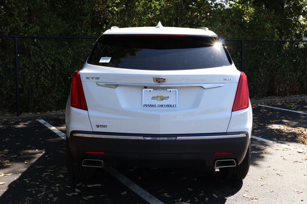 2017 Cadillac XT5 Luxury photo 6