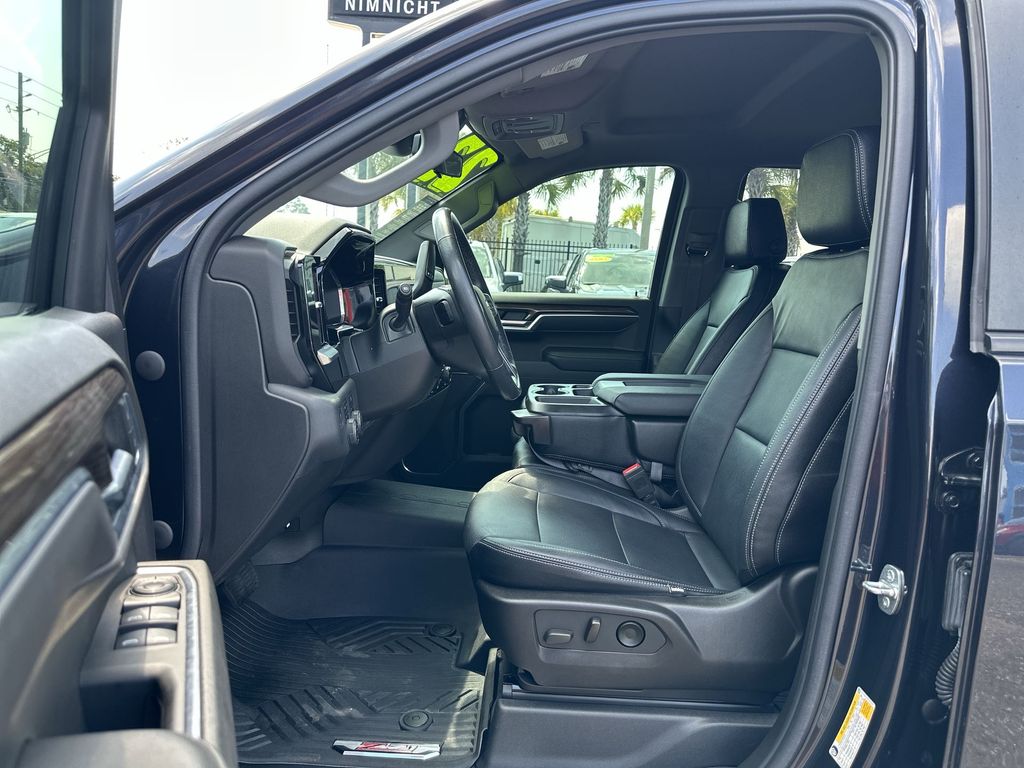 2022 Chevrolet Silverado 1500 LT photo 19