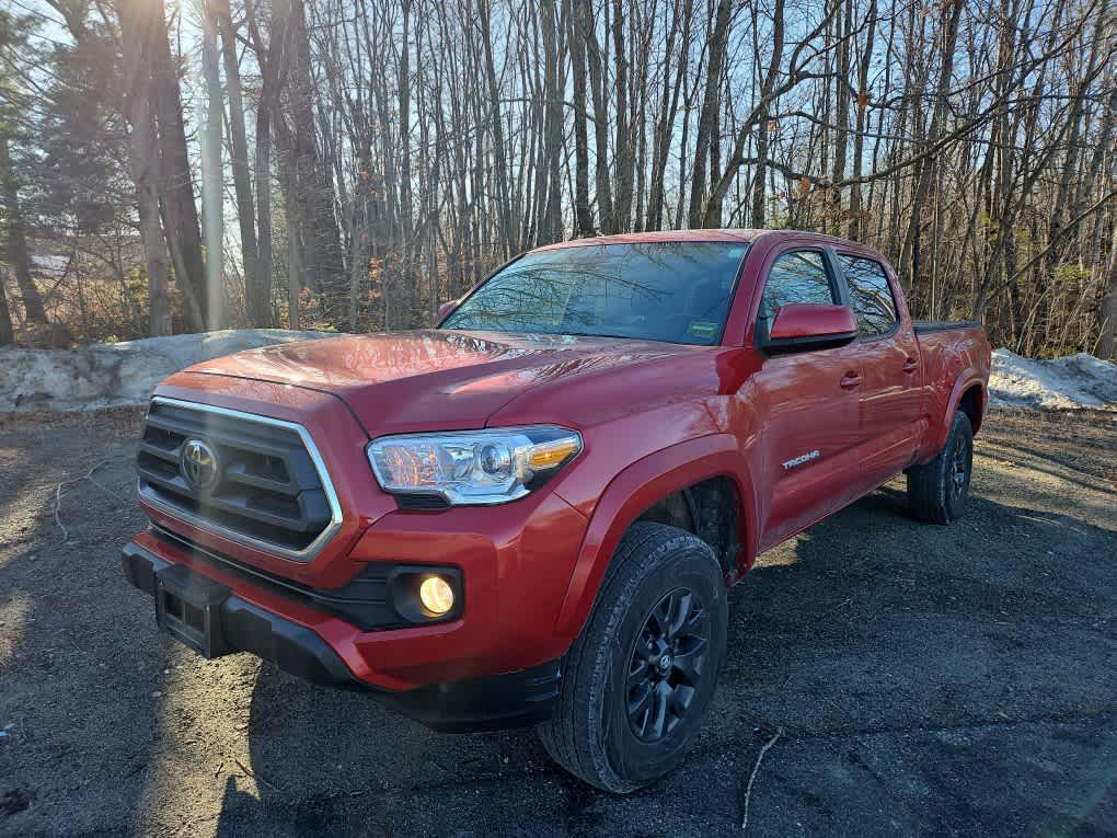 2023 Toyota Tacoma SR5's photo
