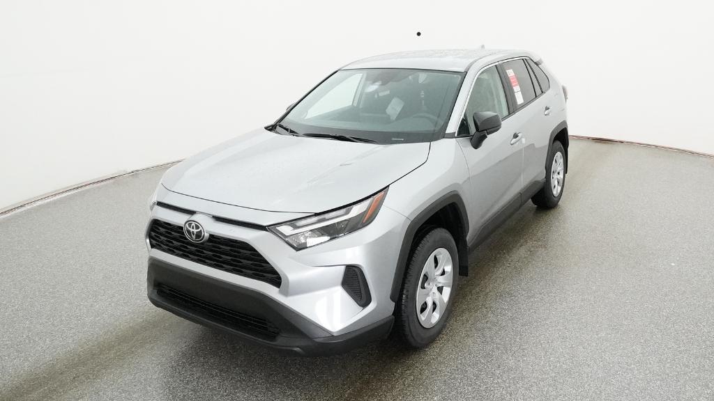2025 Toyota RAV4 LE photo 4