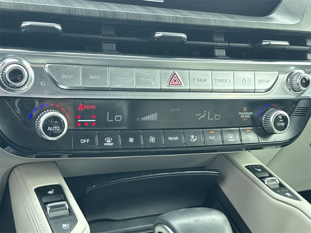 2024 Kia Telluride SX photo 22