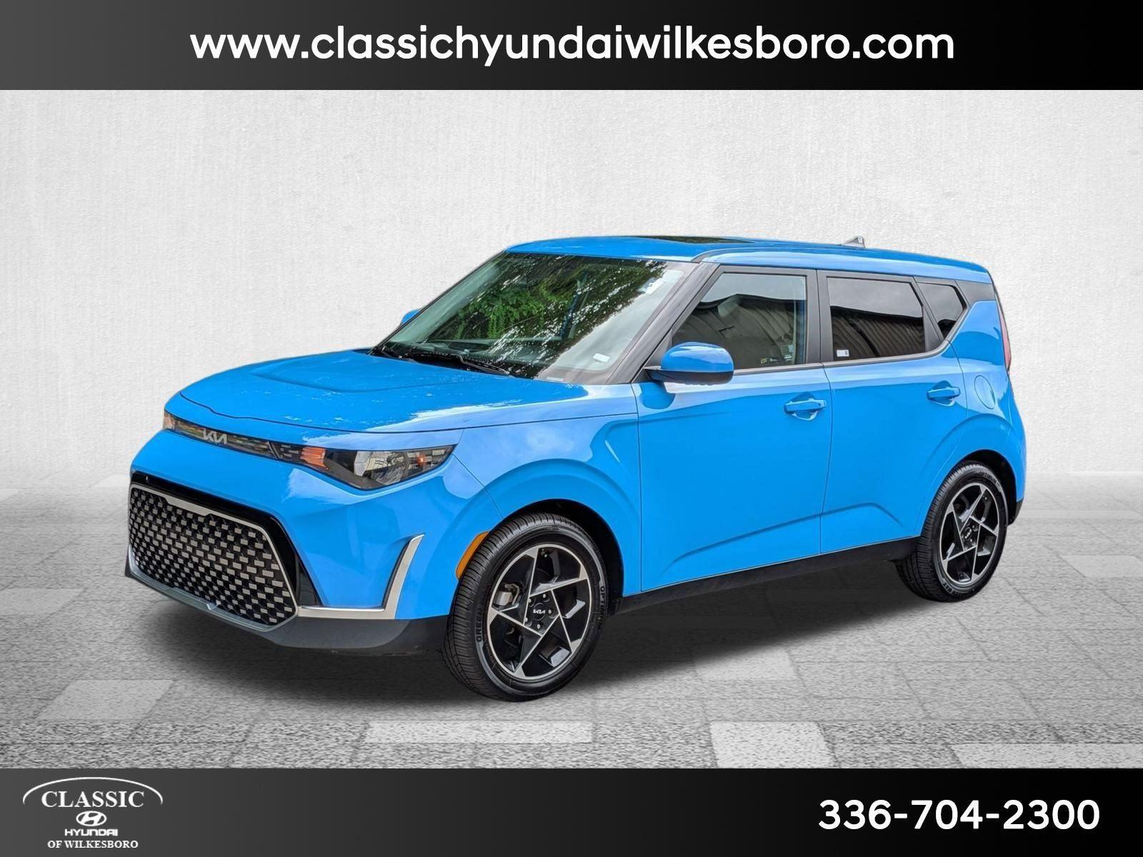 2024 Kia Soul EX's photo