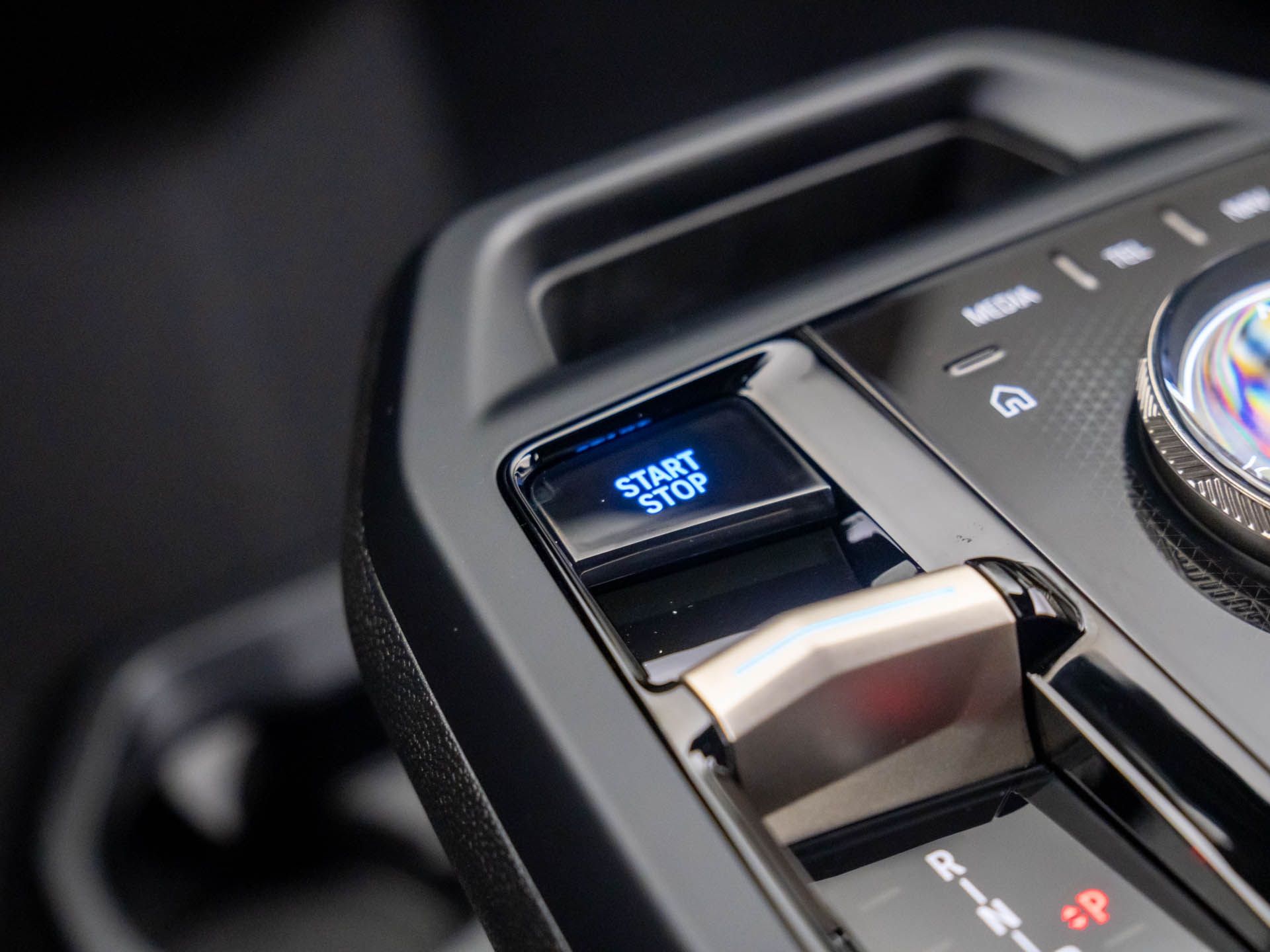 2025 Bmw iX photo 14