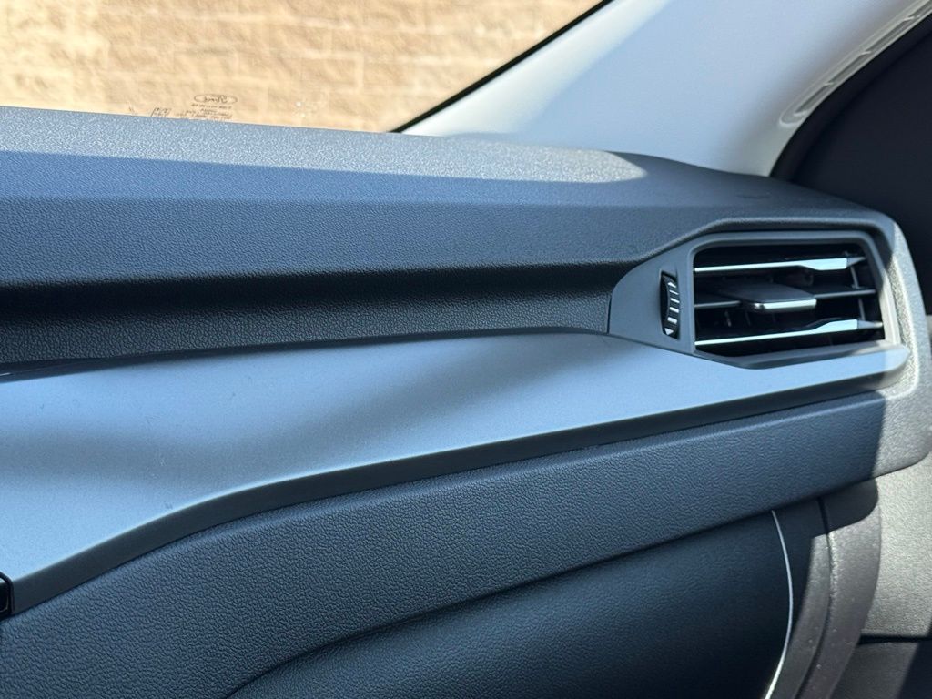 2025 Ford Escape Active photo 7
