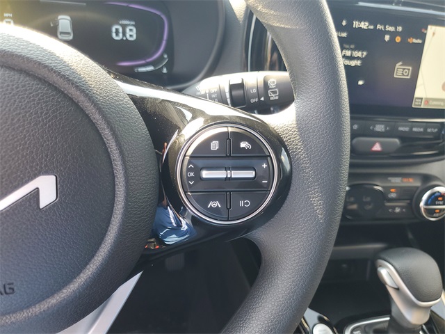 2025 Kia Soul S photo 17