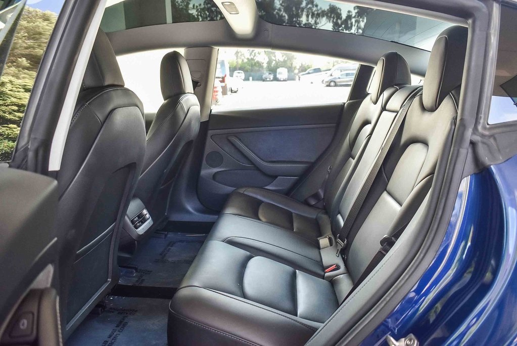2022 Tesla Model 3 photo 16
