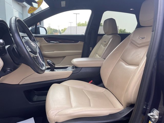 2018 Cadillac XT5 Premium Luxury photo 11