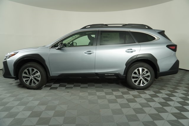 2025 Subaru Outback Premium photo 2