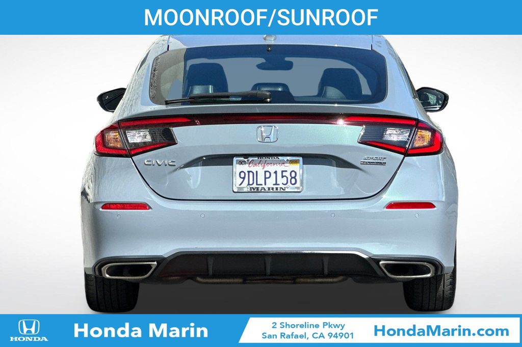 2022 Honda Civic Sport Touring photo 2