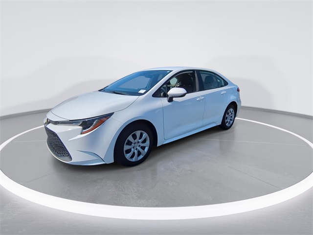 2022 Toyota Corolla LE photo 4