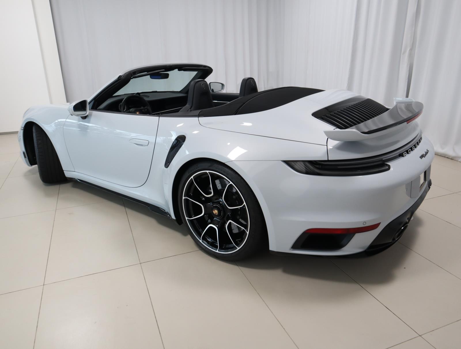 2023 Porsche 911 Turbo S Cabriolet photo 4