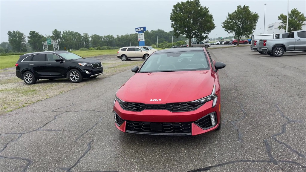 2025 Kia K5 GT-Line photo 3
