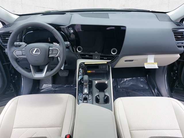2025 Lexus NX 350 Luxury AWD photo 9