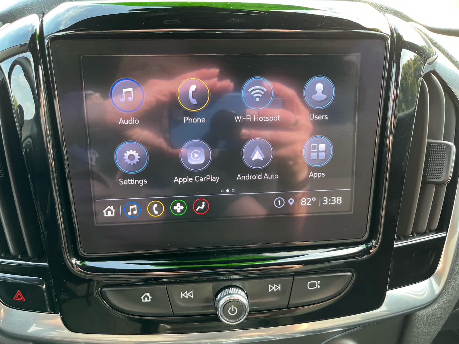 2023 Chevrolet Traverse Cloth photo 29