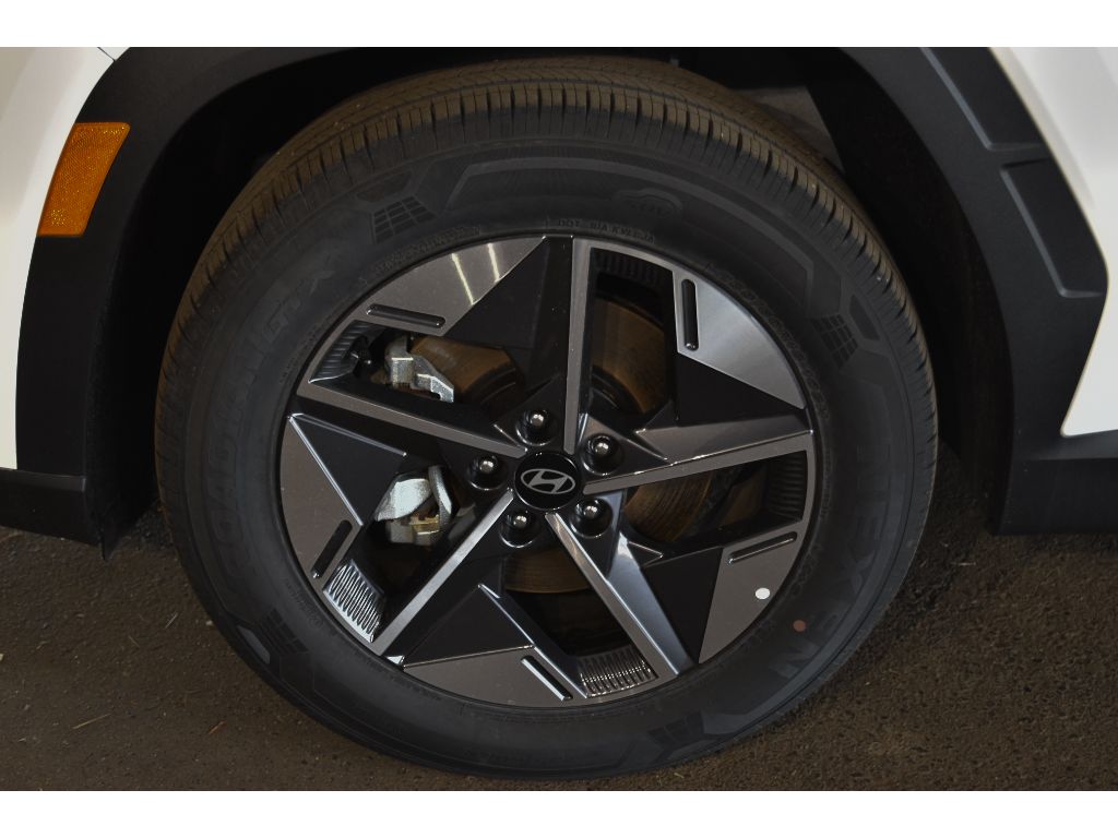 2025 Hyundai Tucson SEL Convenience photo 3
