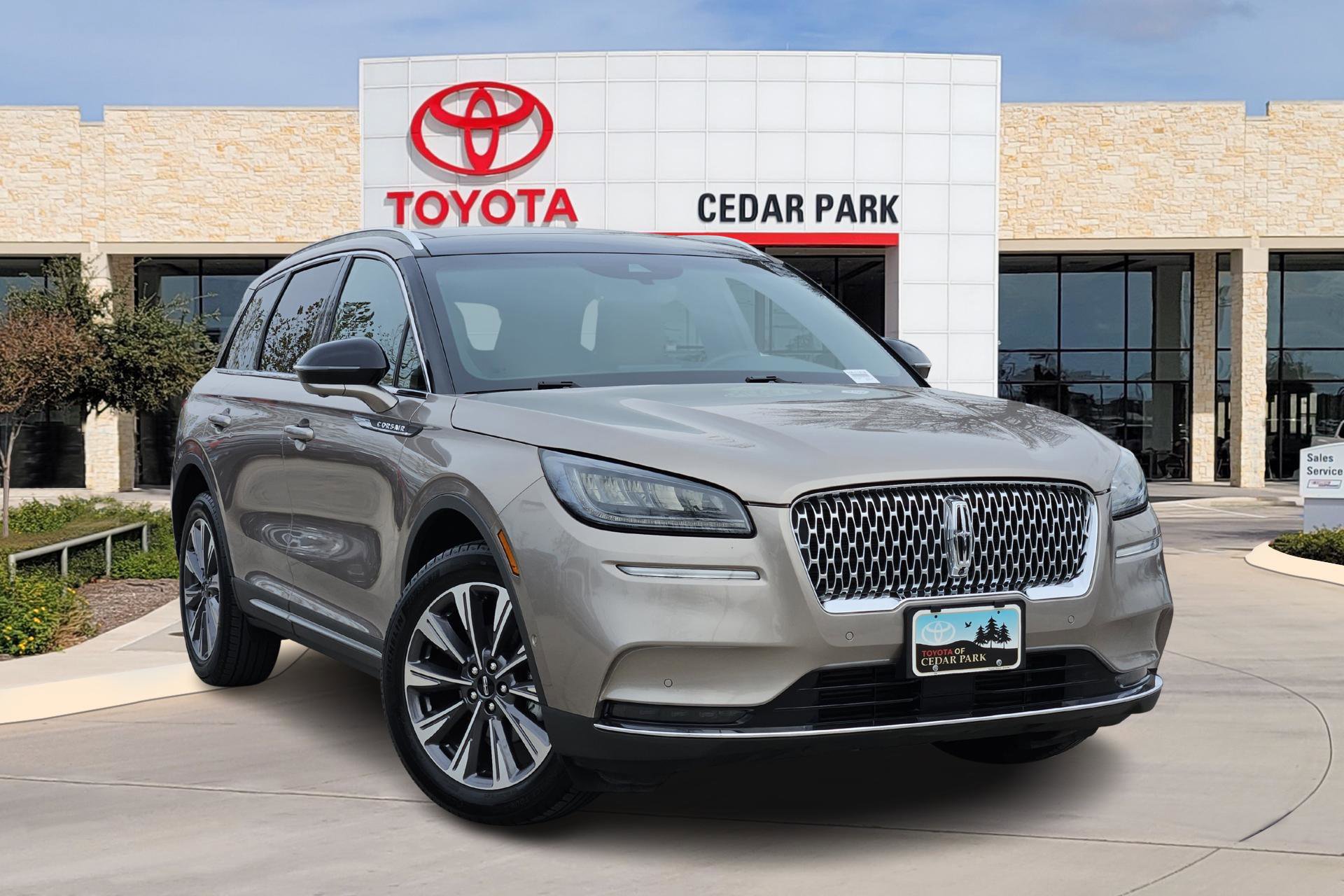 2020 Lincoln Corsair Reserve's photo