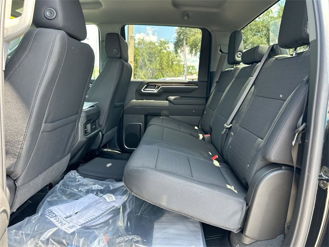 2025 Chevrolet Silverado 2500HD LT photo 21