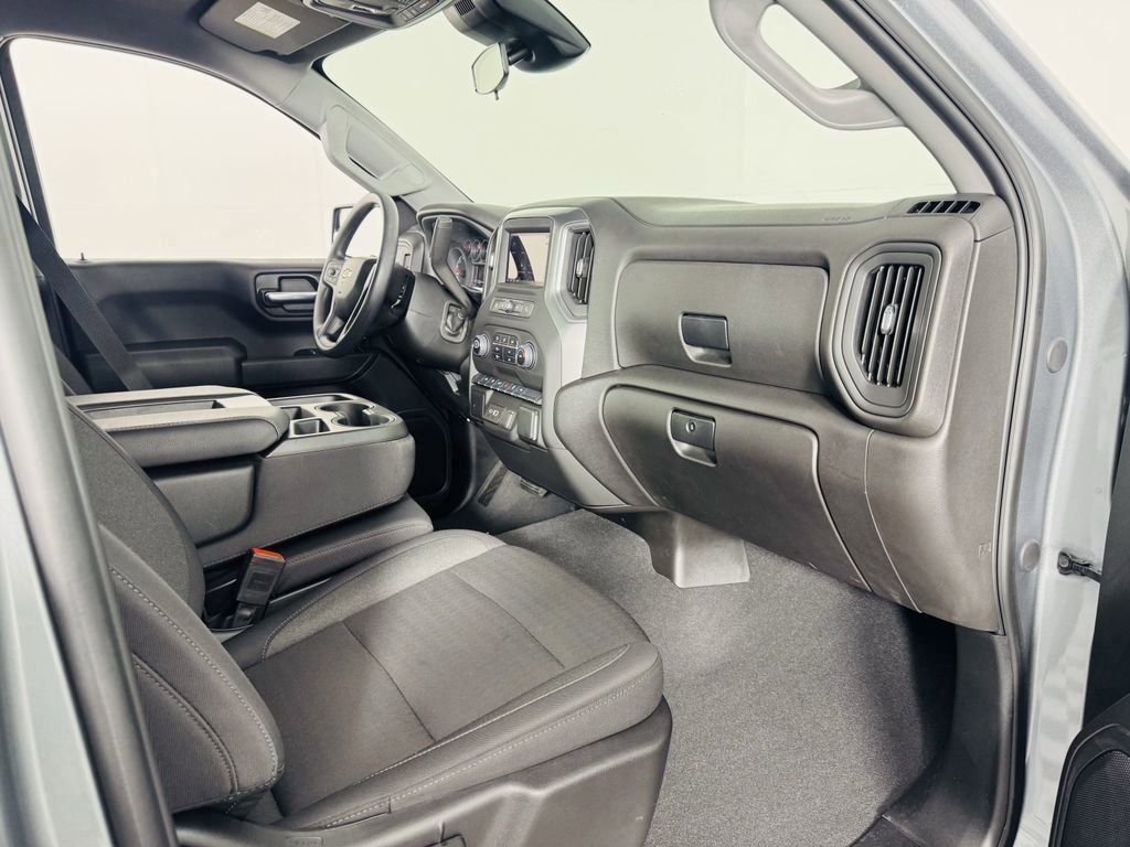 Used 2025 Gray Chevrolet Custom image 26