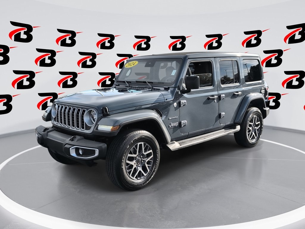 2024 Jeep Wrangler 4-Door Sahara's photo