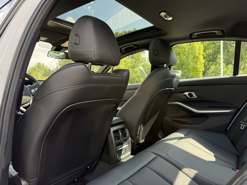 2024 Bmw 330e xDrive photo 22