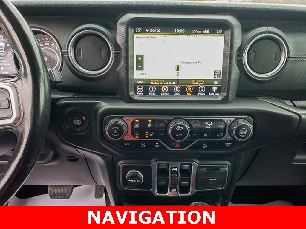 2018 Jeep Wrangler Unlimited Sahara photo 3