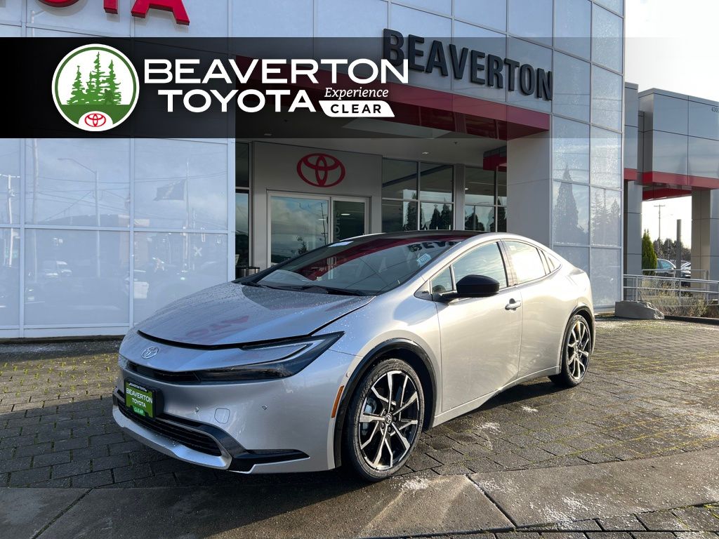 2026 Toyota Prius XSE Premium's photo