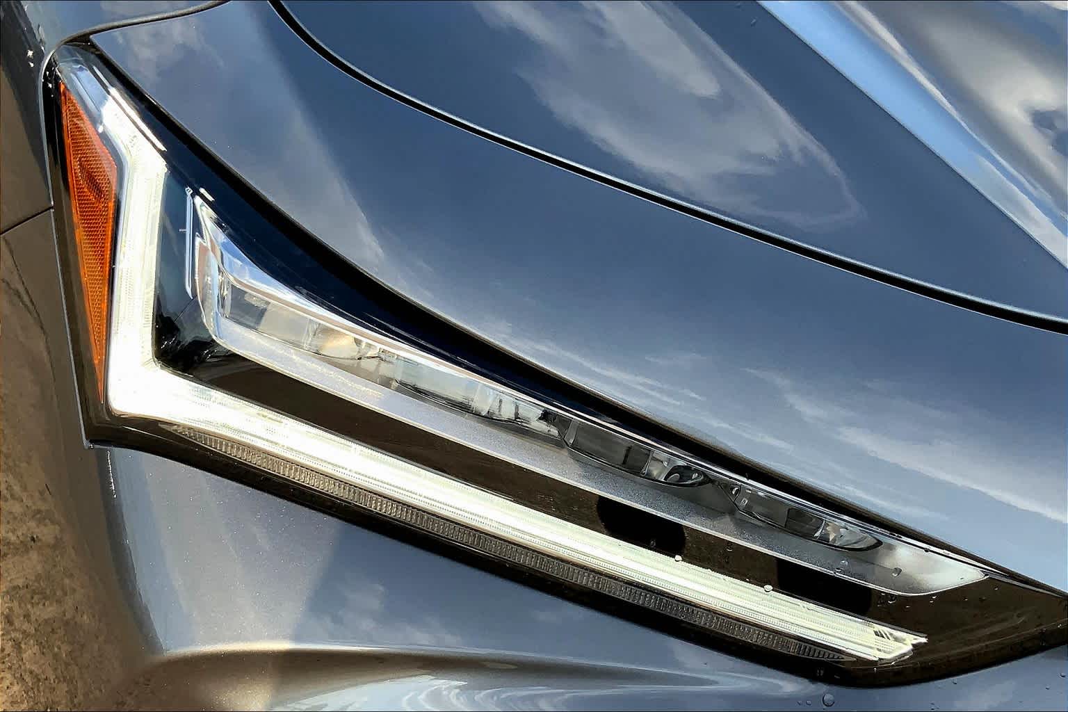 2025 Acura TLX Technology photo 13