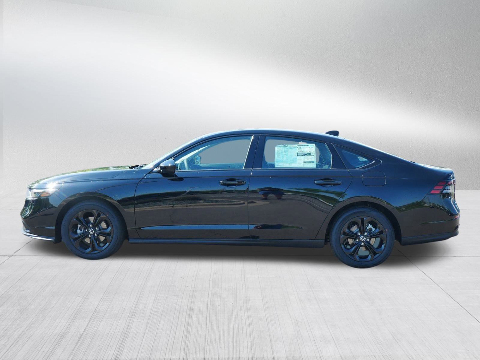 2025 Honda Accord SE photo 4