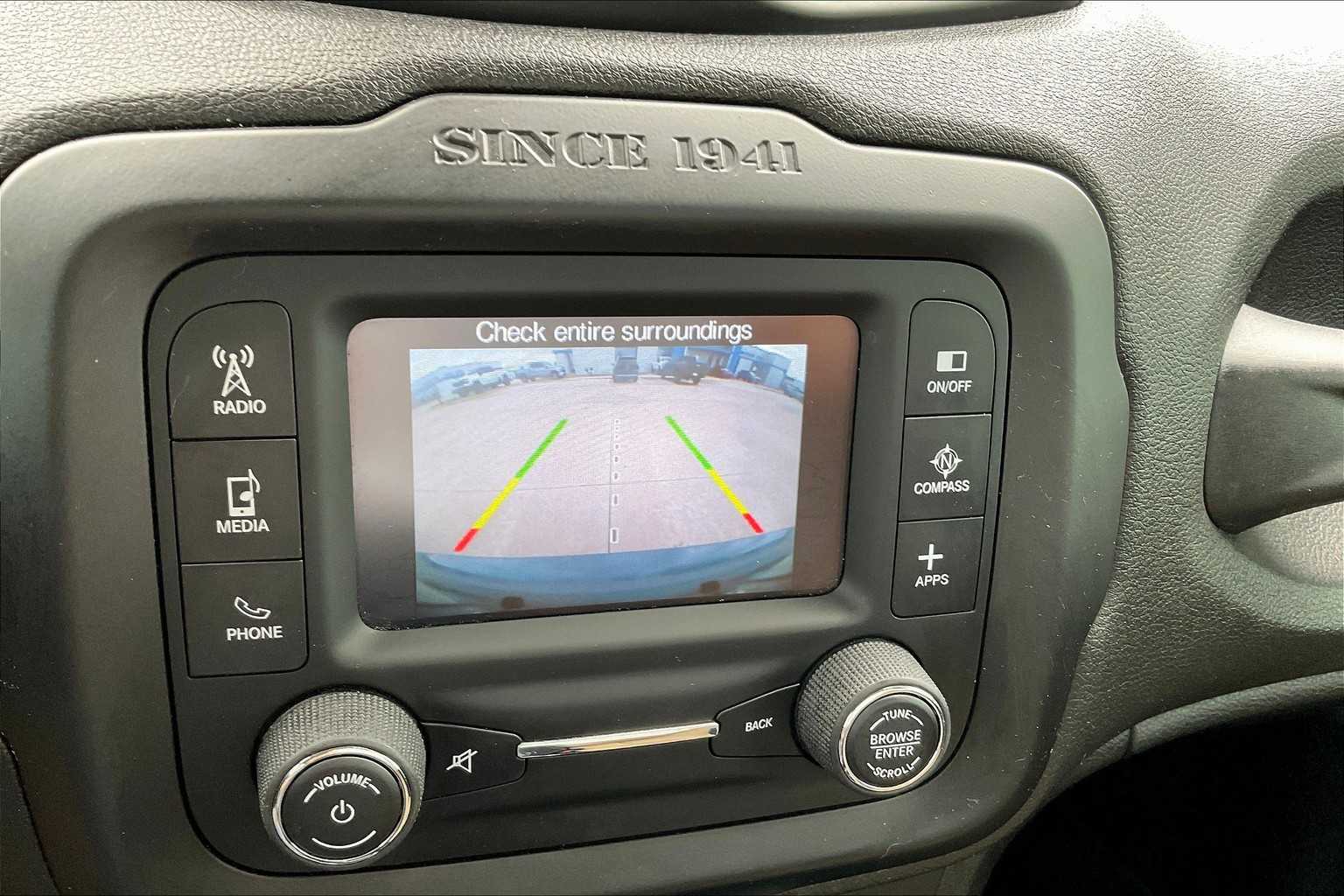 2017 Jeep Renegade Latitude North Edition photo 23