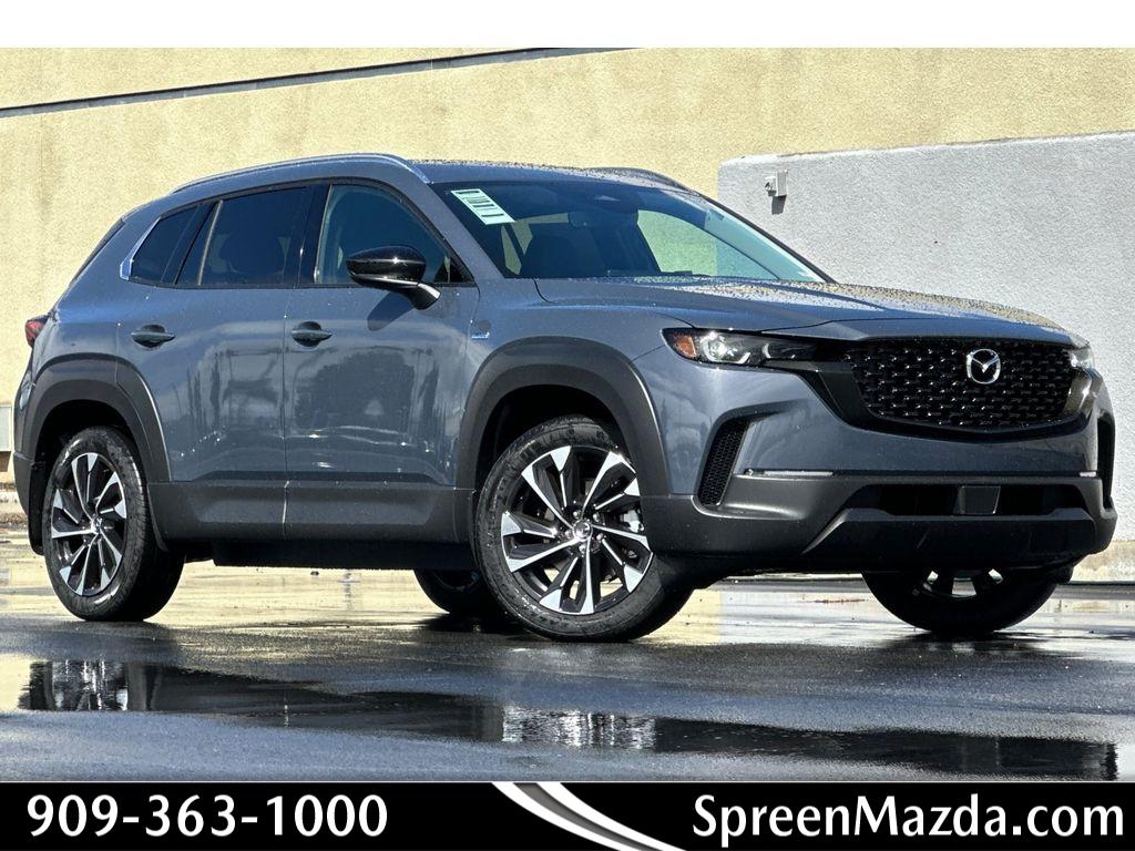 2025 Mazda CX-50 Premium Plus's photo