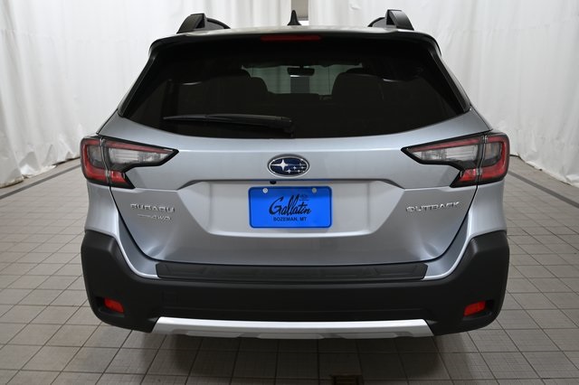 2025 Subaru Outback Limited photo 4
