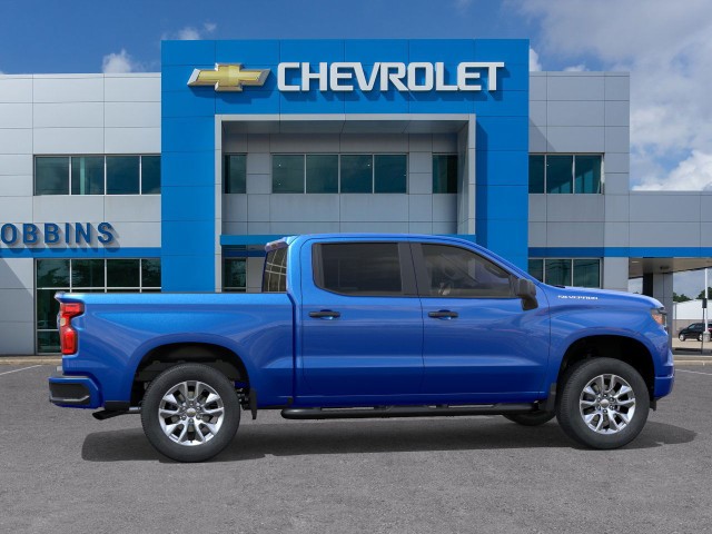2026 Chevrolet Silverado 1500 Custom photo 4