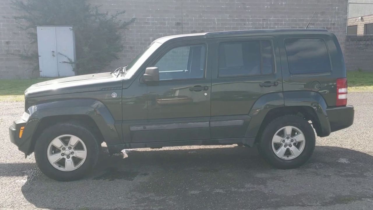 PreOwned 2011 Jeep Liberty SPORT 4D SUV A295621 in Auburn CarHop