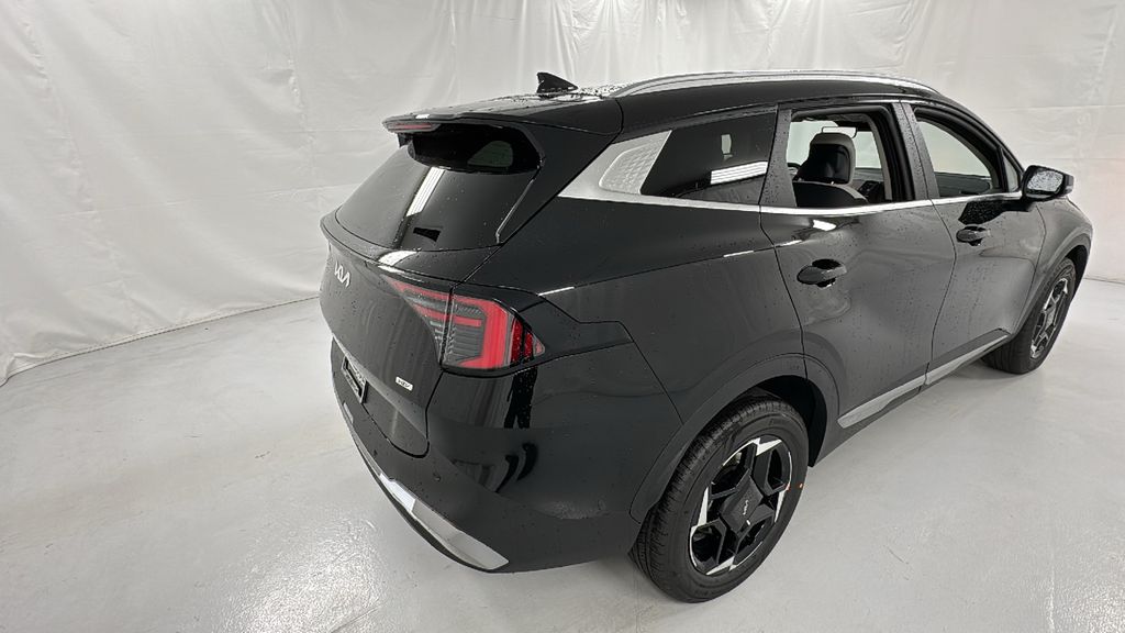 2026 Kia Sportage Hybrid EX photo 3