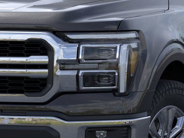 2025 Ford F-150 Lariat photo 18