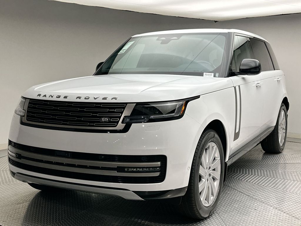 2025 Land Rover Range Rover SE's photo