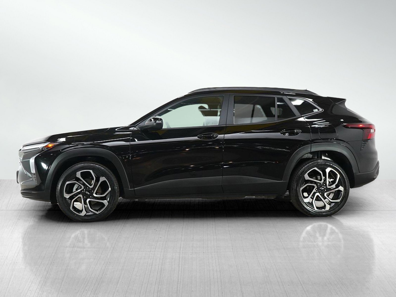 Used 2024 Chevrolet Trax RS with VIN KL77LJE21RC245503 for sale in Minneapolis, Minnesota